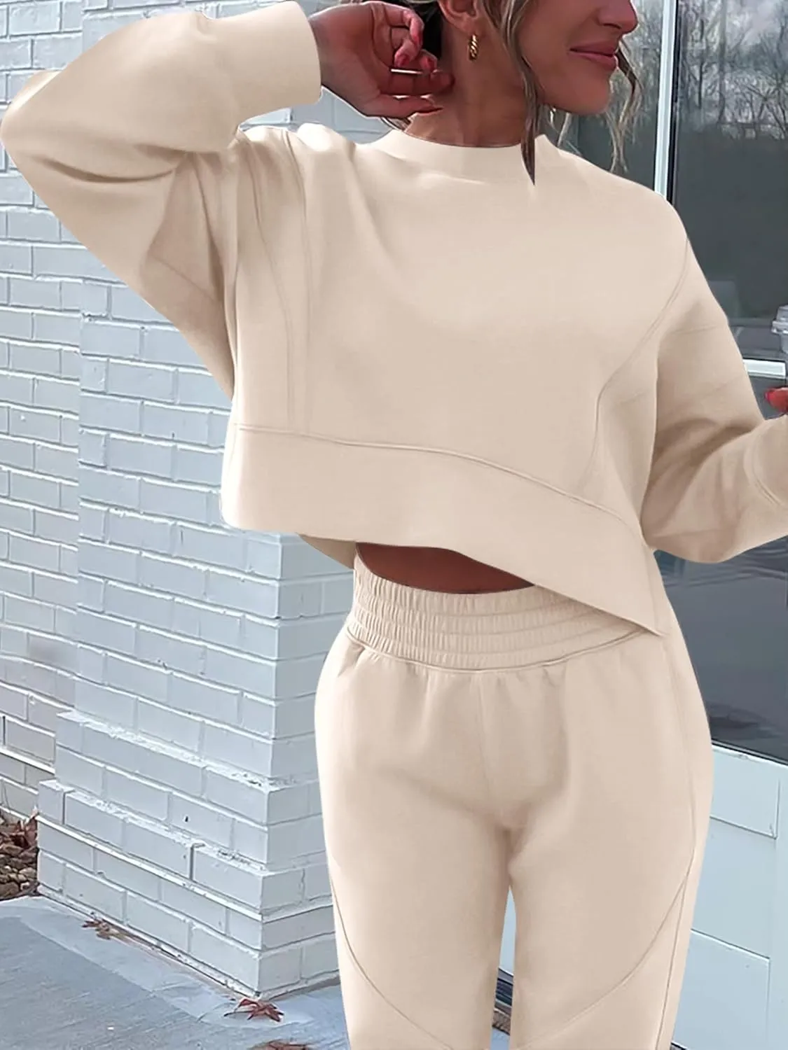 ANRABESS Womens 2 Piece Outfits Lounge Sets Cropped Sweatshirt & Joggers Fashion Sweatsuit Sweat Set 2025 Spring Travel